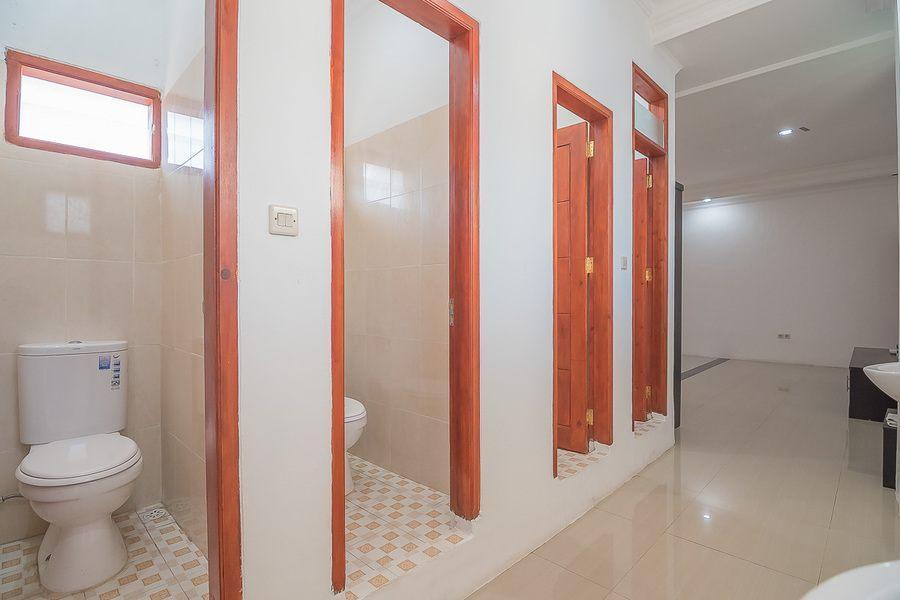 Reddoorz Near Jatinangor Town Square Exterior foto